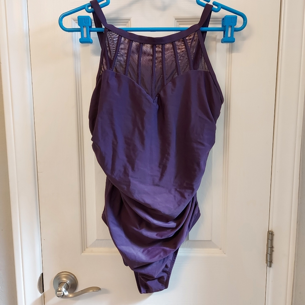 Alisha Levine swimsuit 👙
